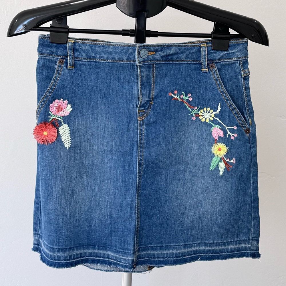 NWT Gymboree Denim Mini Skirt with Floral Embroidery, Girl size 14